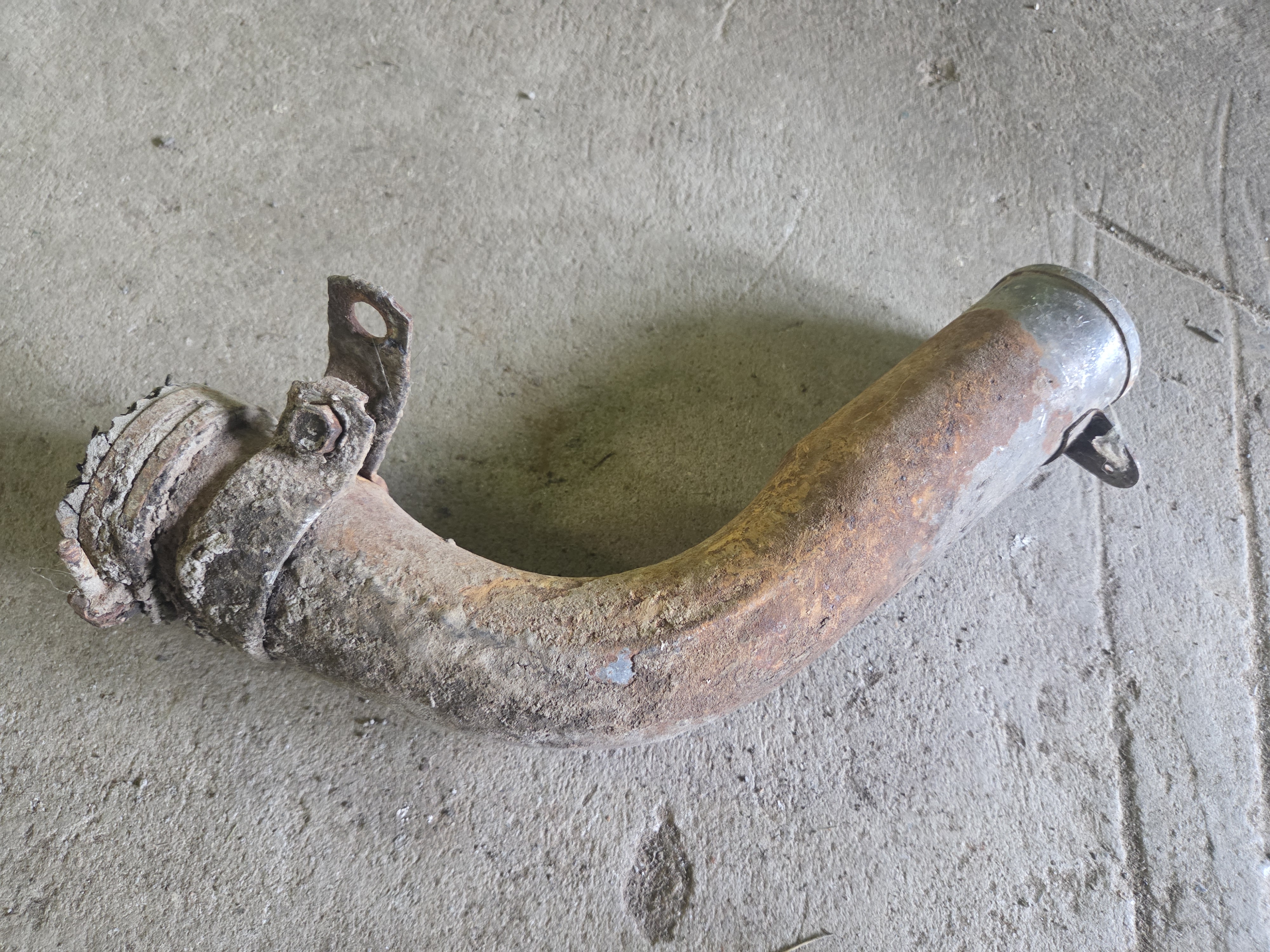 1953-54 Pontiac Station Wagon fuel tank filler pipe