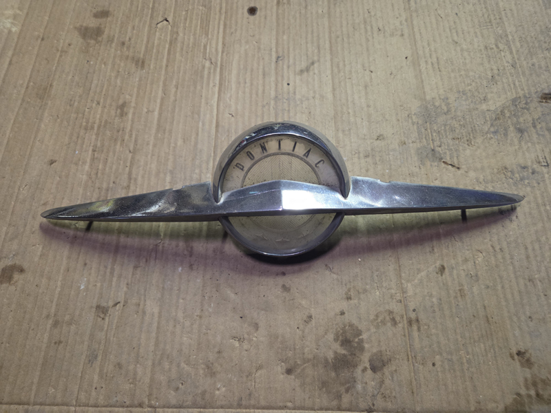 1954 Pontiac Hood Name Plate